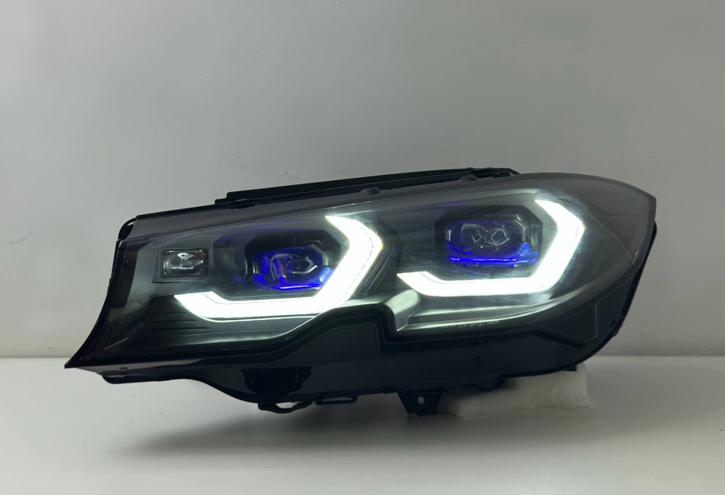 BMW G20 Dual-Color DRL Headlights
