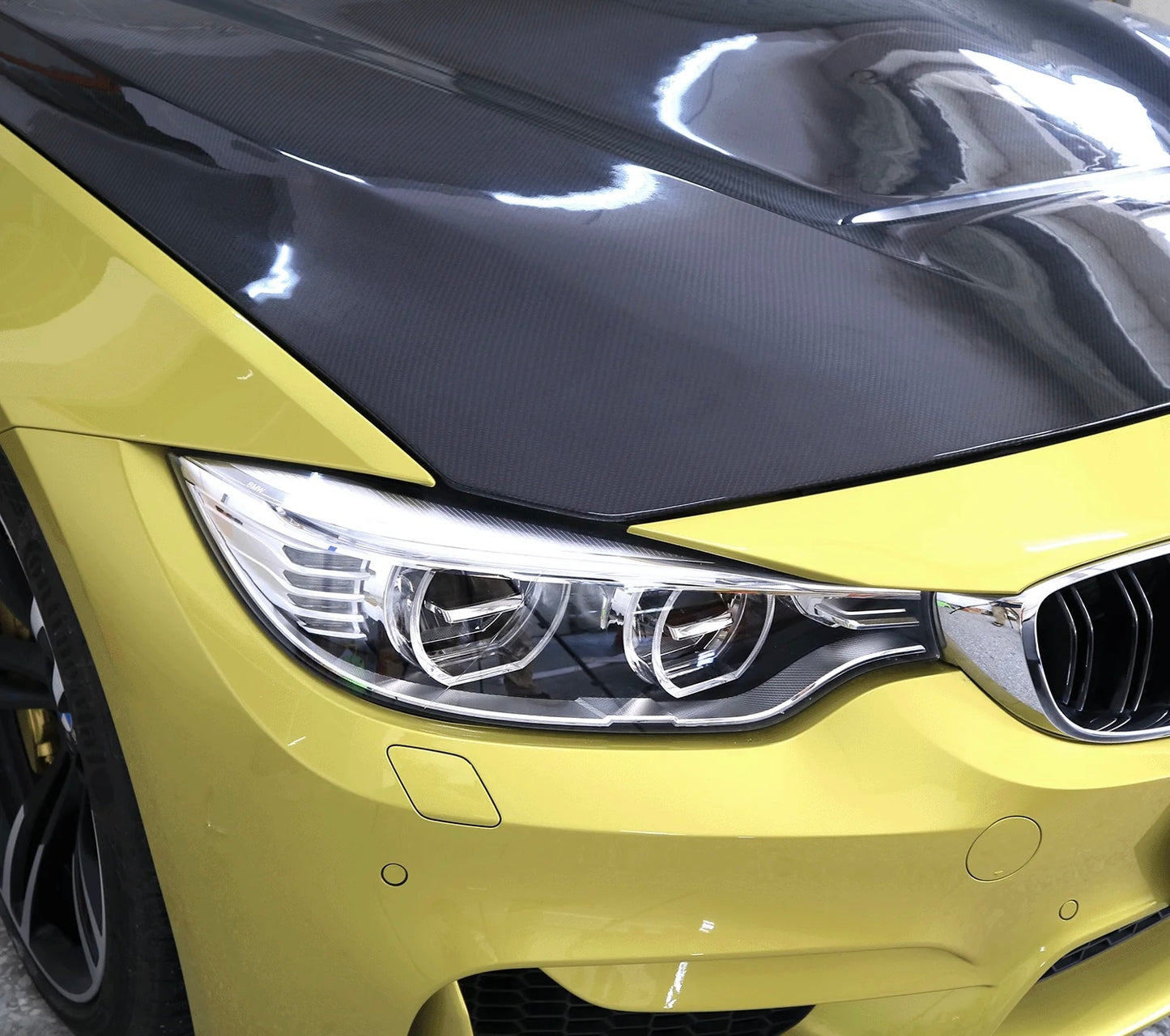 BMW M3/M4 F80/F81/F82/F83 Carbon Fiber GTS Hood