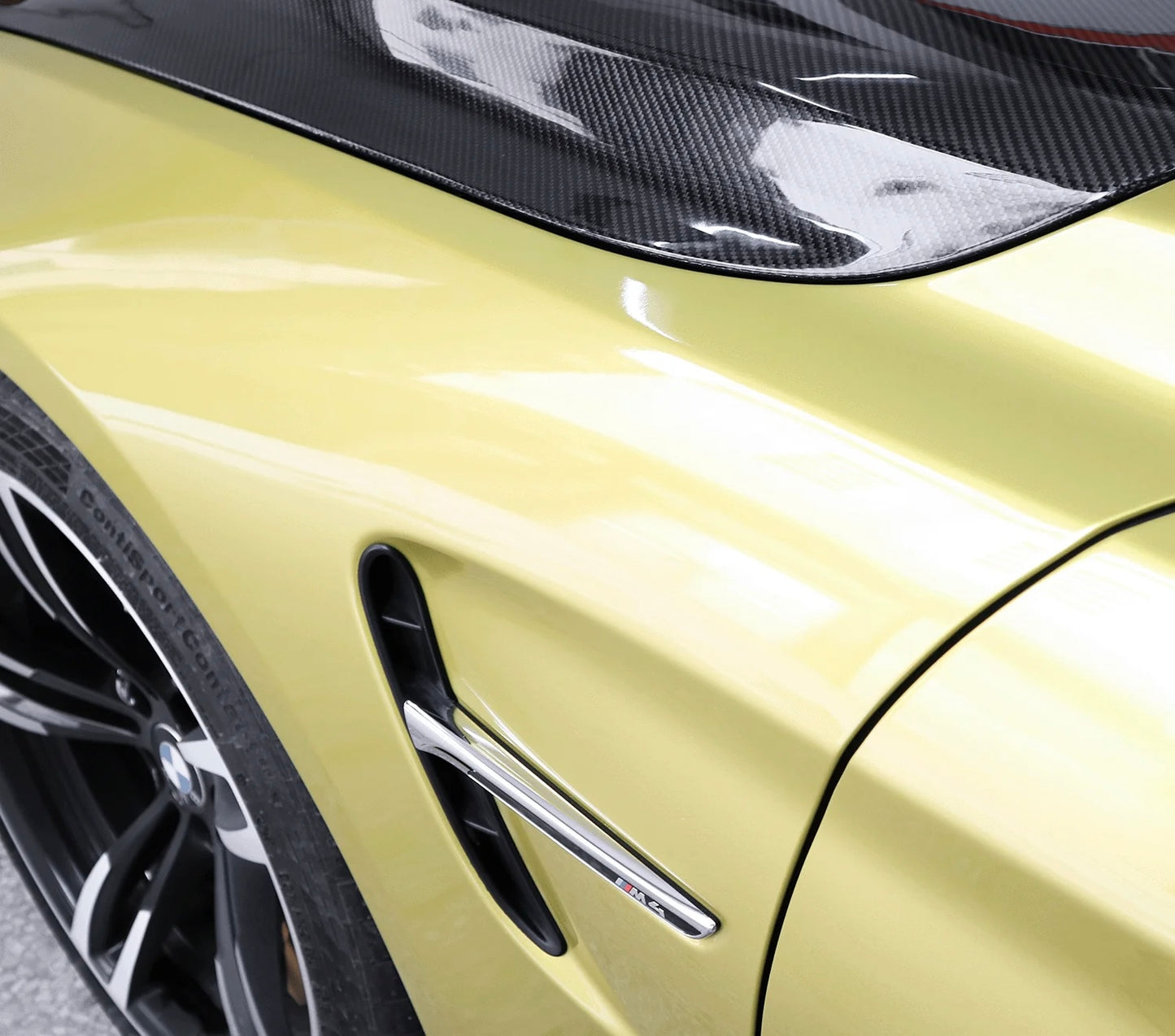BMW M3/M4 F80/F81/F82/F83 Carbon Fiber GTS Hood