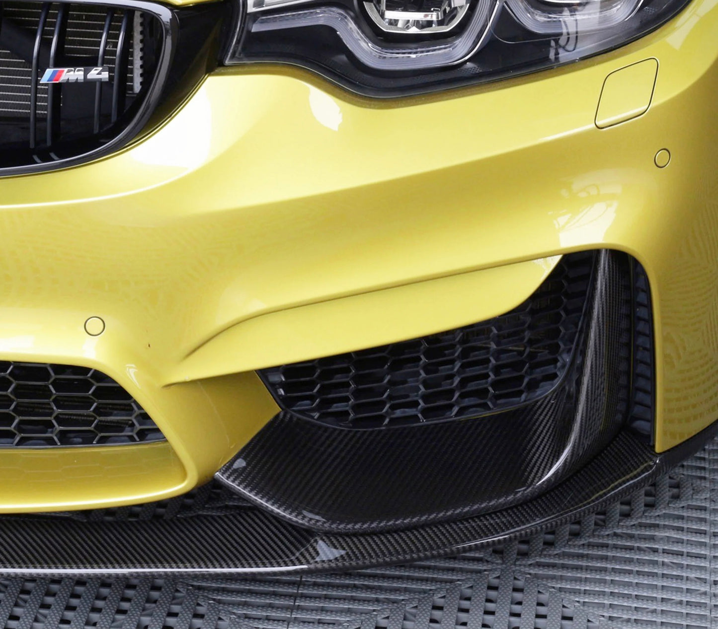 BMW M3/M4 F80/F82/F83 Carbon Fiber M-Performance Front Lip