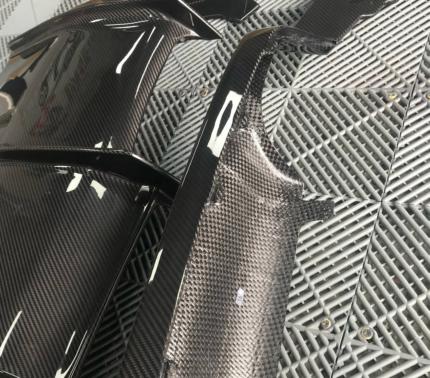 BMW M3/M4 F80/F82/F83 Carbonfaser-PSM-Diffusor