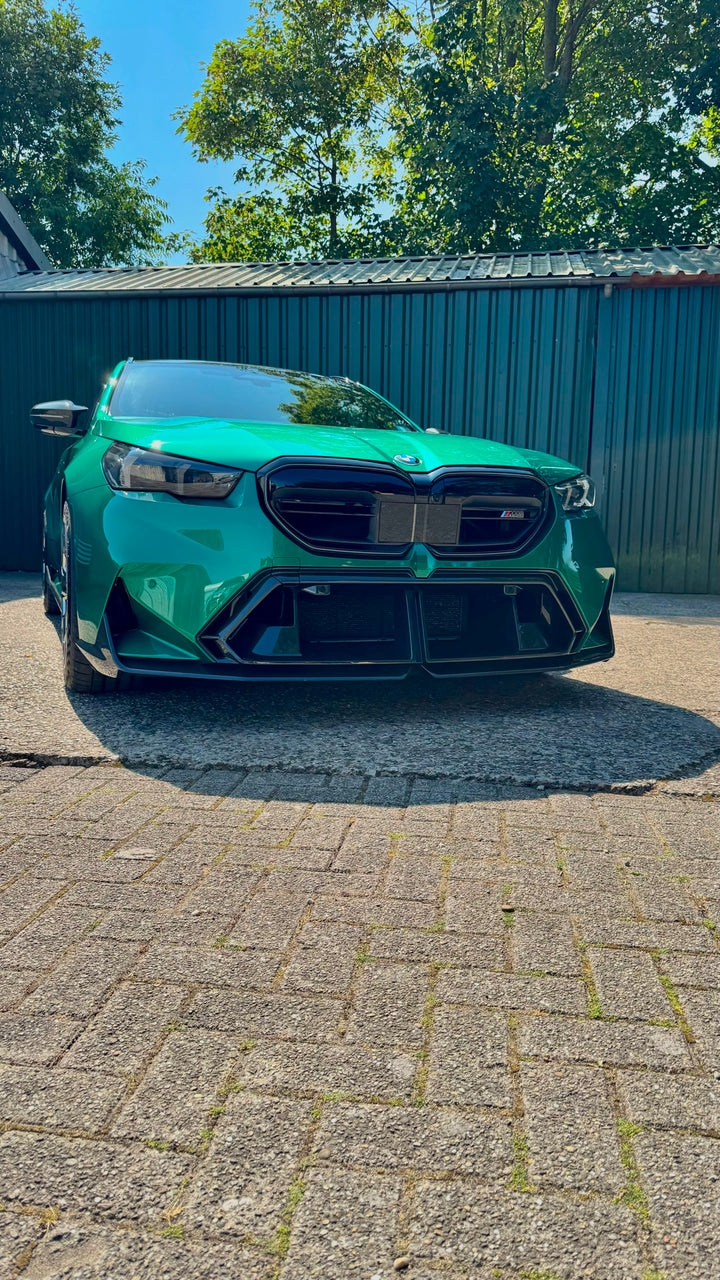 BMW M5 G90 | M5 G99 MP Style Carbon Front Lip