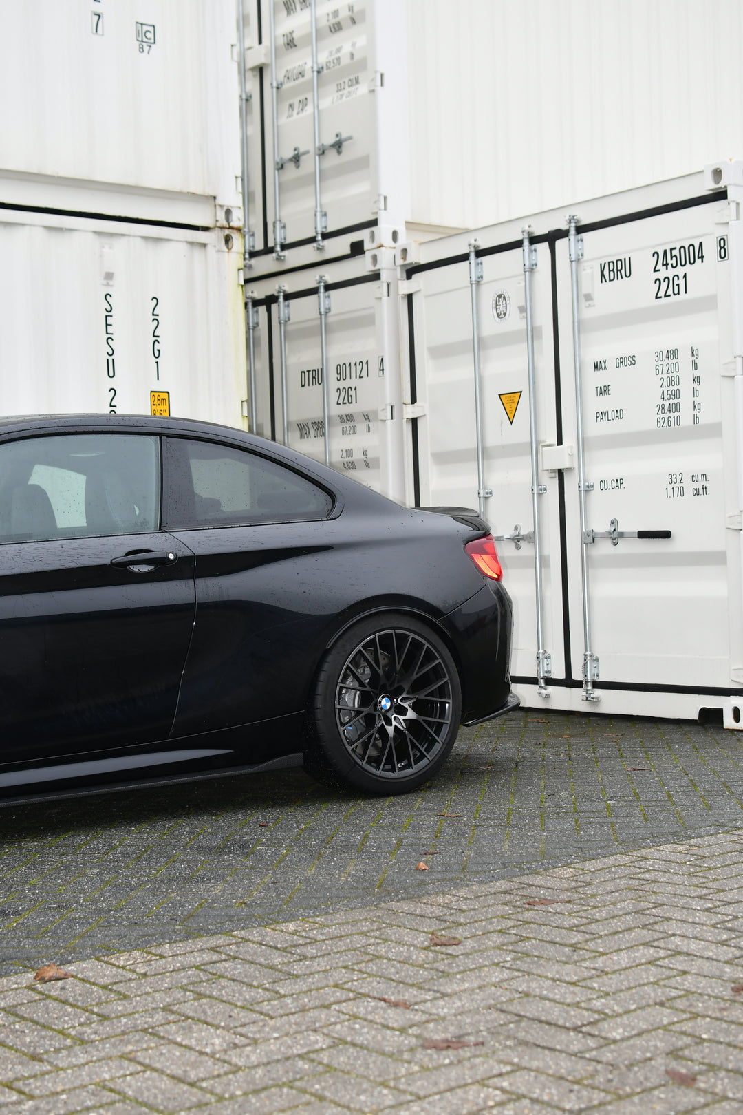 BMW M2 F87 Carbon side skirts