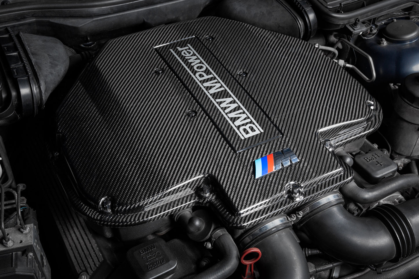 BMW S62 V8 Carbon Plenum Lid for E39 M5 and Z8