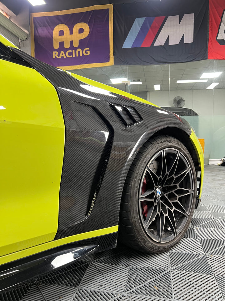 BMW M4 G82 Prepreg Carbon Fender