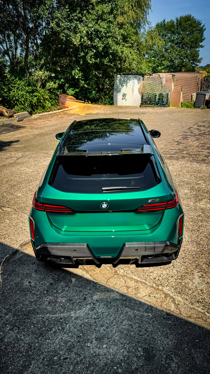 BMW M5 G90 | M5 G99 MP Style Carbon Side Skirts