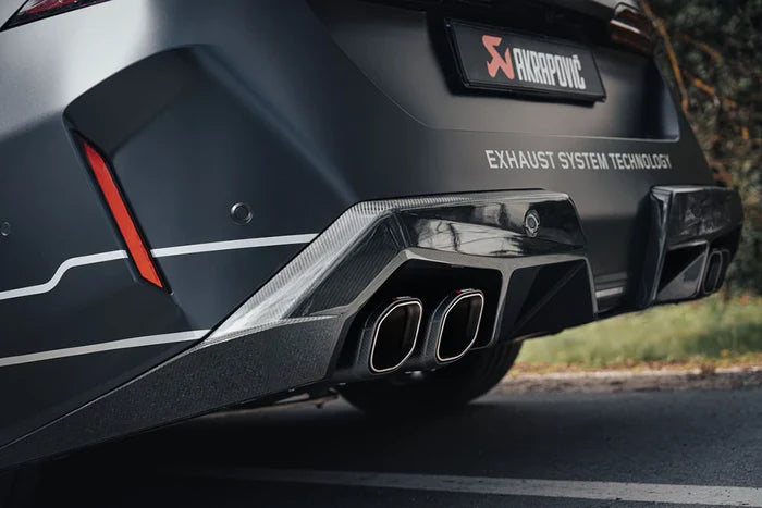 AKRAPOVIC | BMW G90/G99 Rear Carbon Diffuser