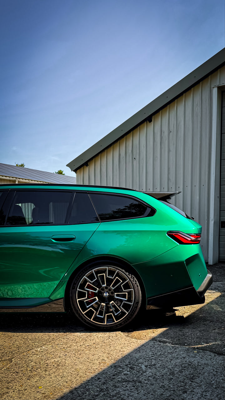 BMW M5 G90 | M5 G99 MP Style Carbon Side Skirts