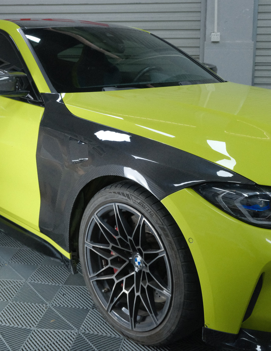 BMW M4 G82 Prepreg Carbon Fender