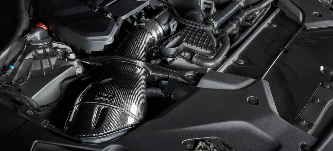 BMW F9X M5/M8 Black Carbon intake with shrouds