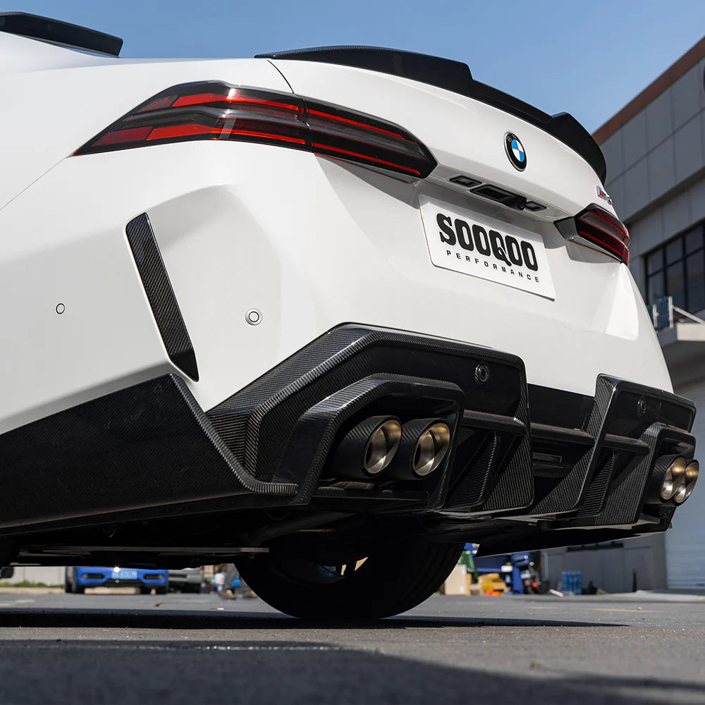 TOWMA. - SOOQOO BMW M5 G90 G99 Type-B Prepreg Carbon Fiber Rear Diffuser