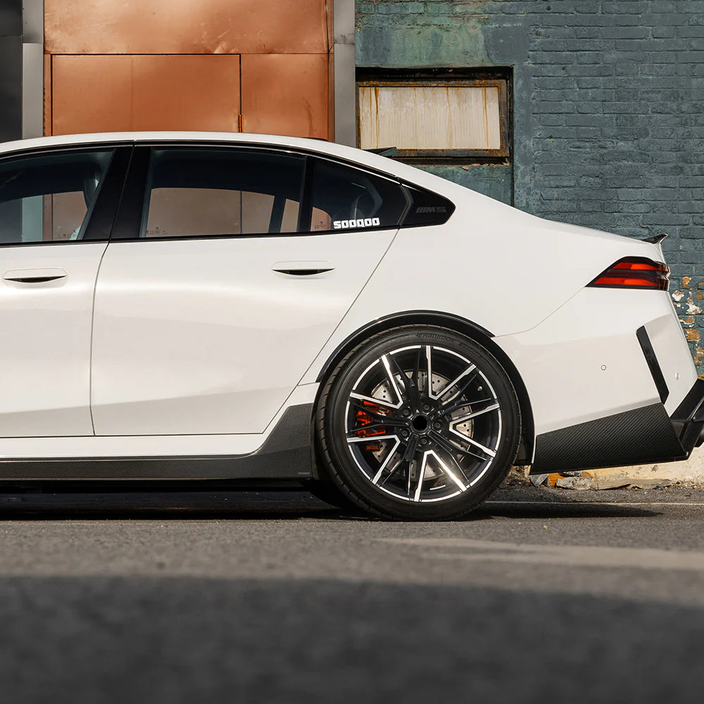 TOWMA. - SOOQOO BMW M5 G90 G99 Type-B Prepreg Carbon Fiber Side Skirt