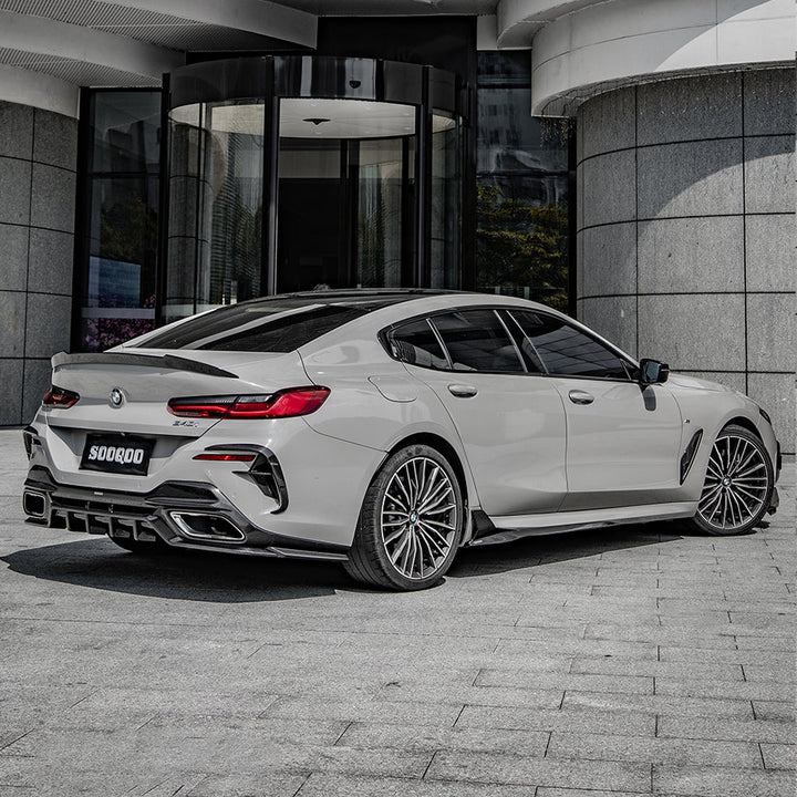 TOWMA. - SooQoo BMW 8 Serie G16 Gran Coupe Prepreg Carbon Fiber Rear Diffuser