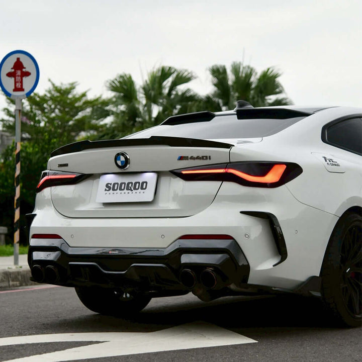 SooQoo M4 G82 carbon roof spoiler