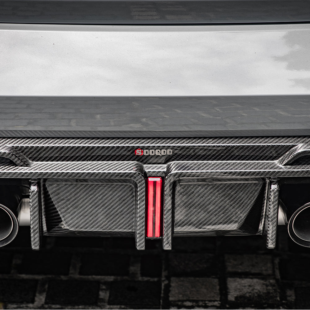 SooQoo V1 diffuser brake light close-up