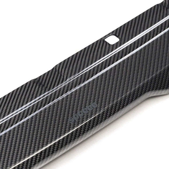 SooQoo V2 lip carbon weave
