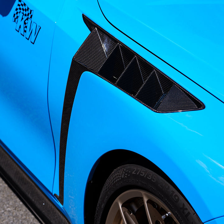 BMW M3 G81 vented fender primer