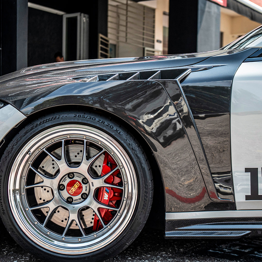 BMW M4 G82 carbon spatborden met vents