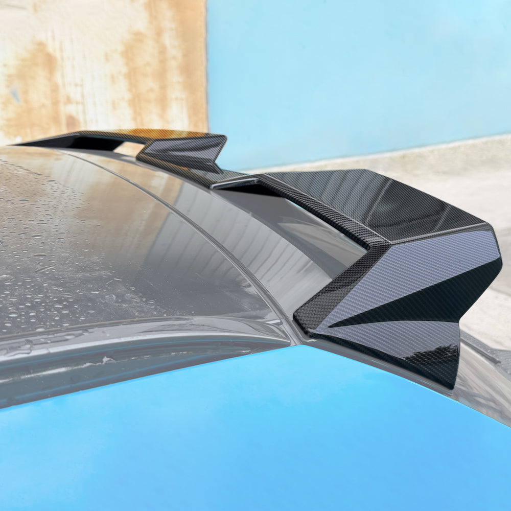 BMW M3 G81 dakspoiler V2 gemonteerd