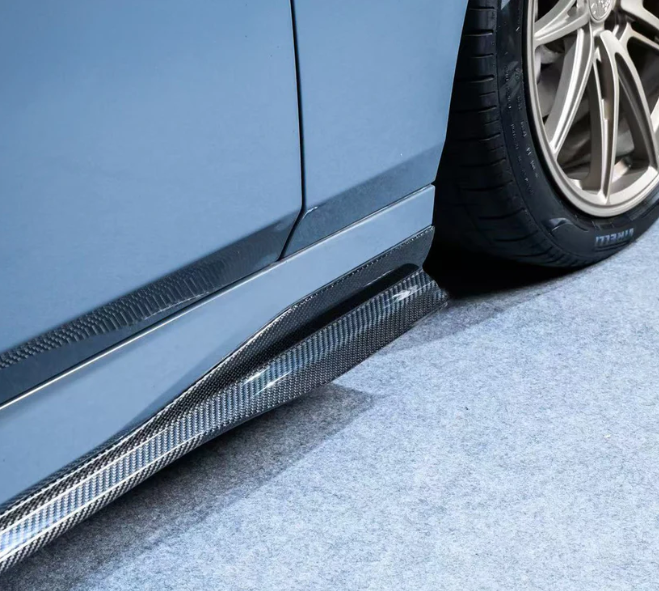 BMW 5 Series G68 Carbon Fiber Side Skirts