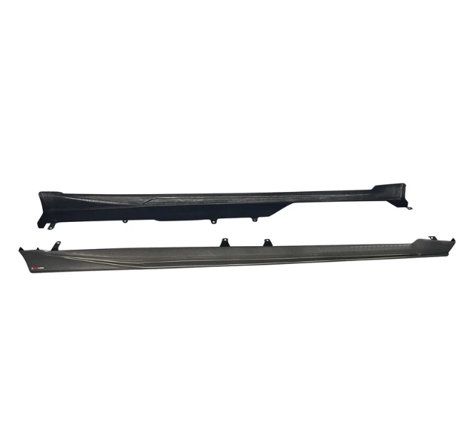 BMW X5 G05 LCI Carbon Fiber Side Skirts