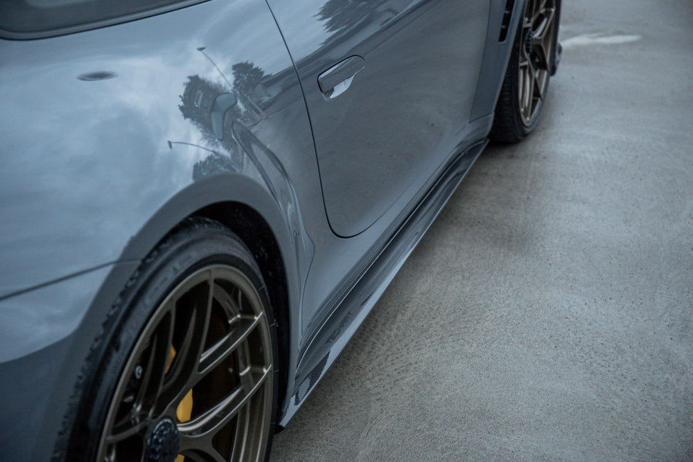 TECHART side skirts Porsche 911 992 carbon