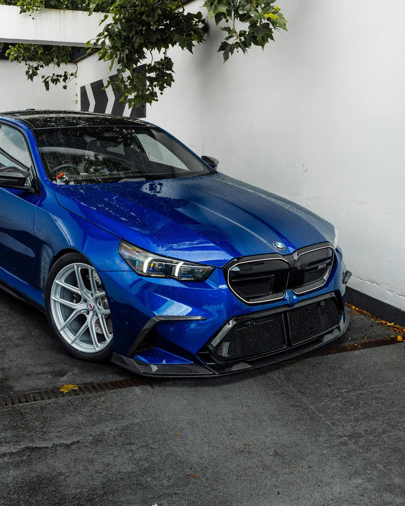 BMW M5 G90 G99 Pre-Preg Carbon Fibre PR-1 Front Duct Extension Trims by TRE