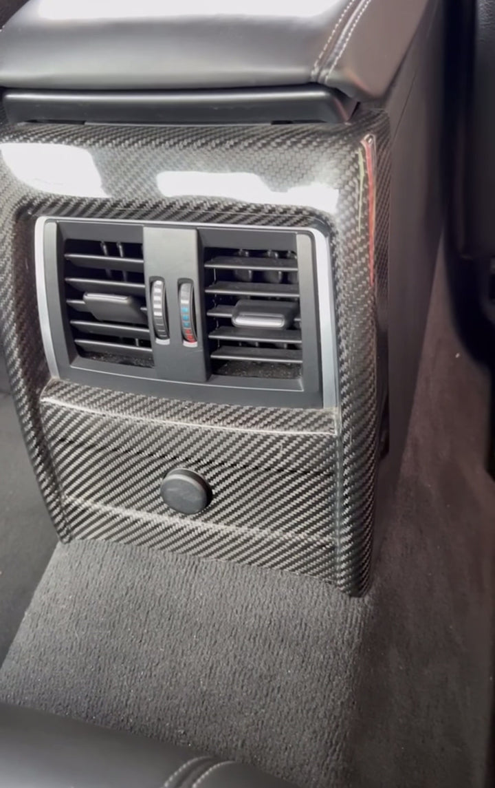 BMW M3/M4 F80/F82/F83 Carbon Fiber Rear Aircon cover